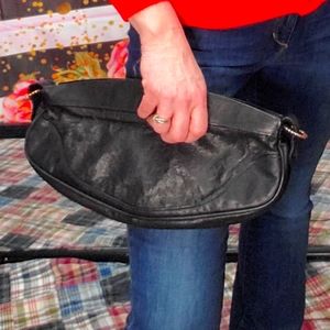 Bing Bang Leather hand bag black
